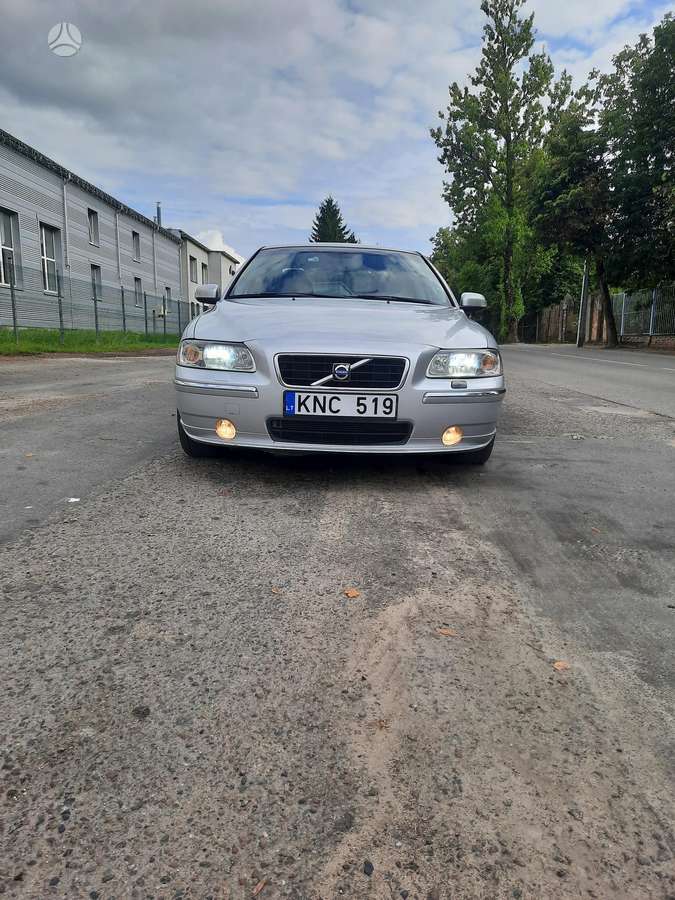 Volvo S60, 2.4 l., Седан