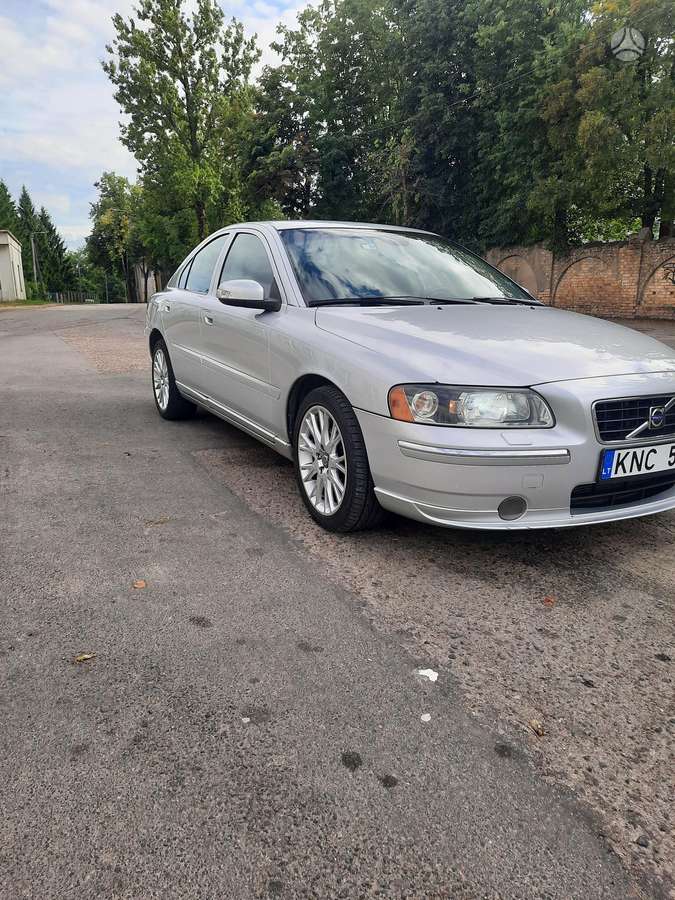 Volvo S60, 2.4 l., Седан