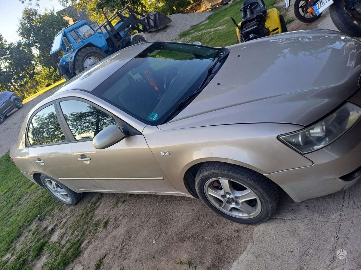 Hyundai Sonata, 2.0 l., Седан