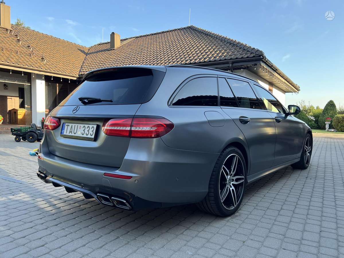 Mercedes-Benz E220, 2.0 l., wagon