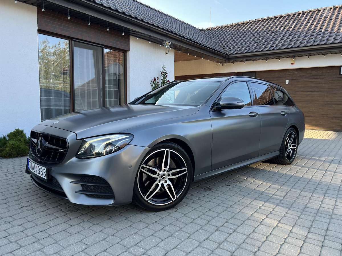Mercedes-Benz E220, 2.0 l., wagon