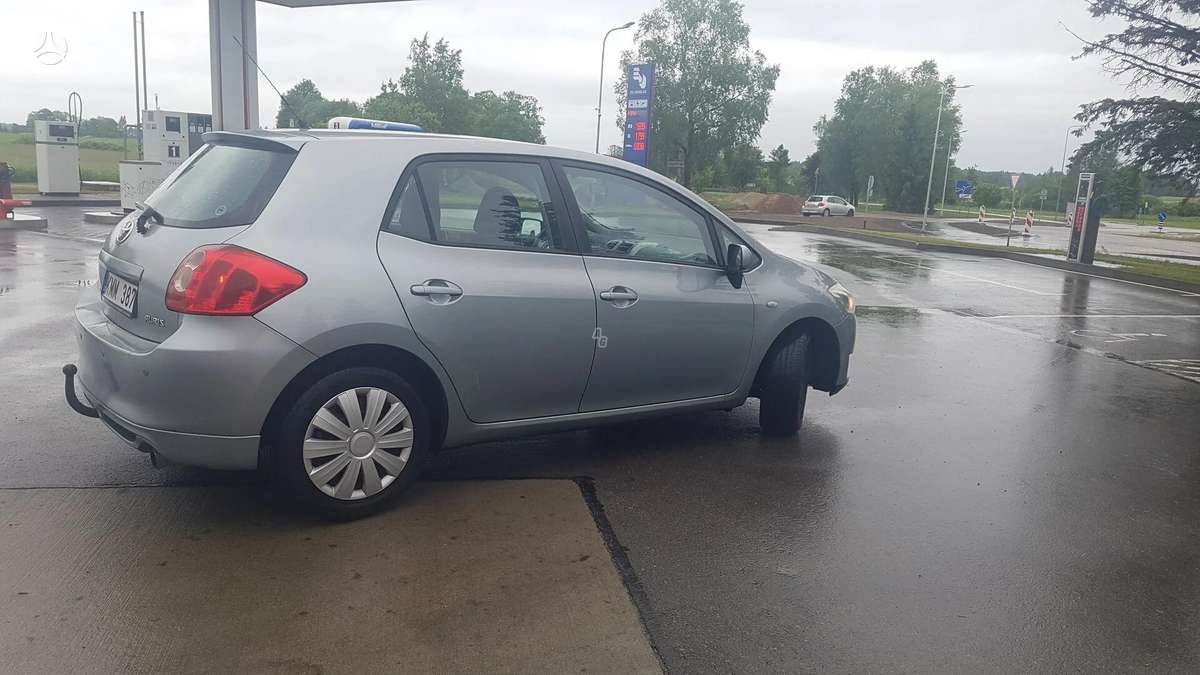 Toyota Auris, 2.0 l., hatchback