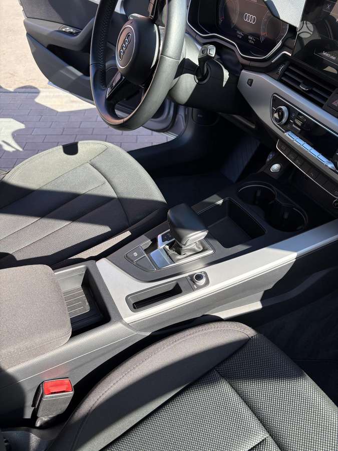 Audi A4, 2.0 l., wagon