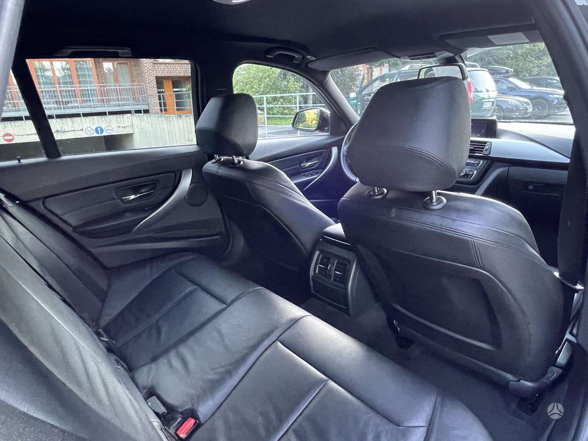 BMW 320, 2.0 l., wagon