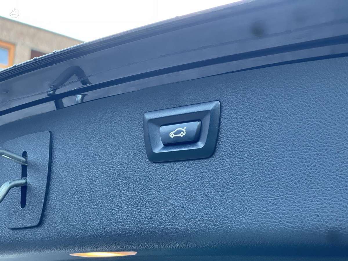 BMW 320, 2.0 l., wagon