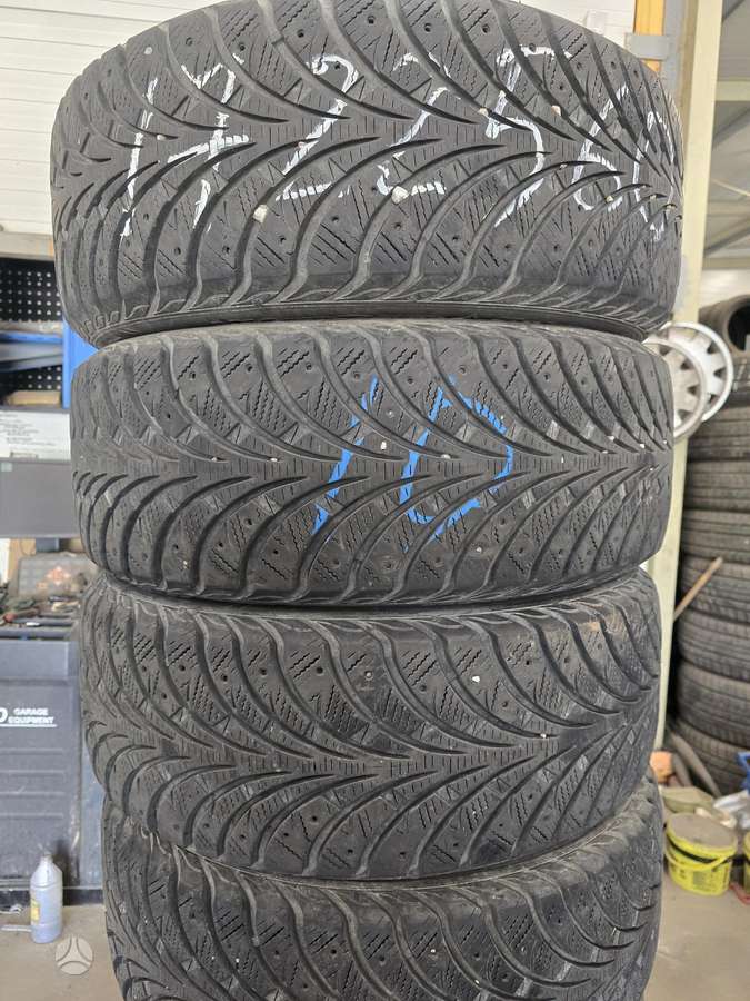 Goodyear, universalios 225/60 R17