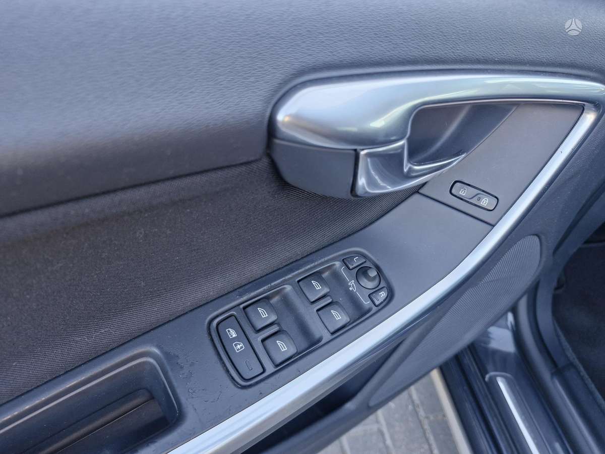 Volvo V60, 2.4 l., wagon