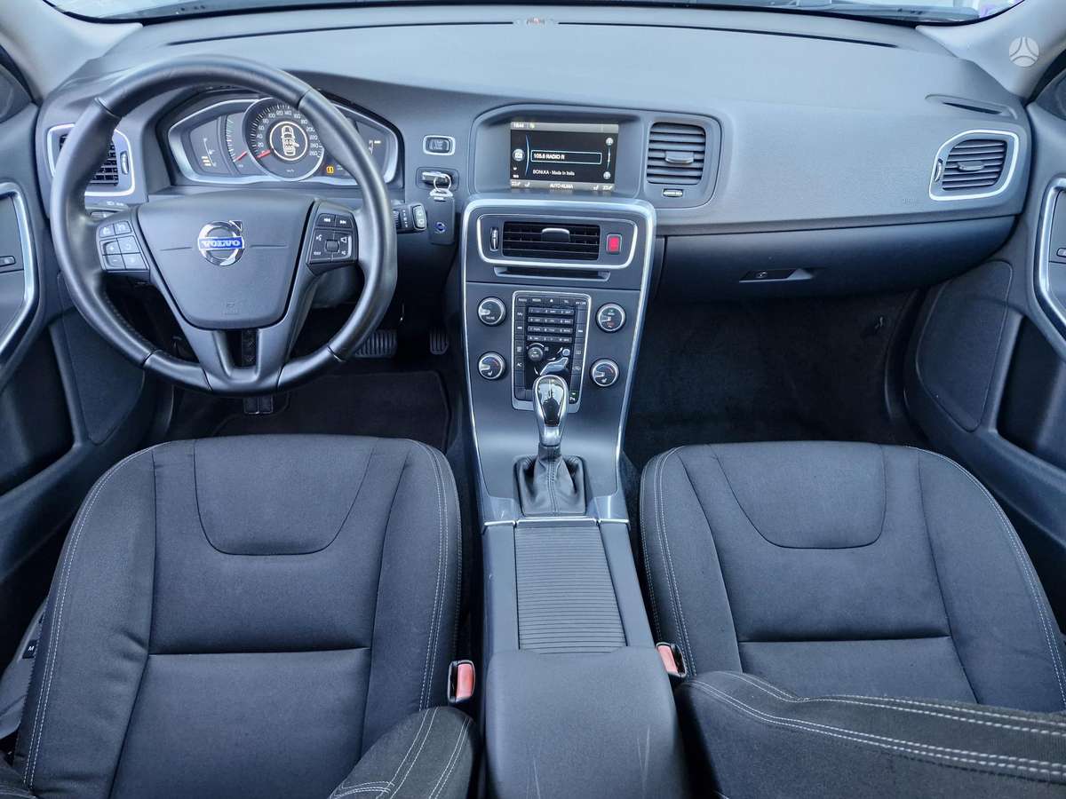 Volvo V60, 2.4 l., wagon