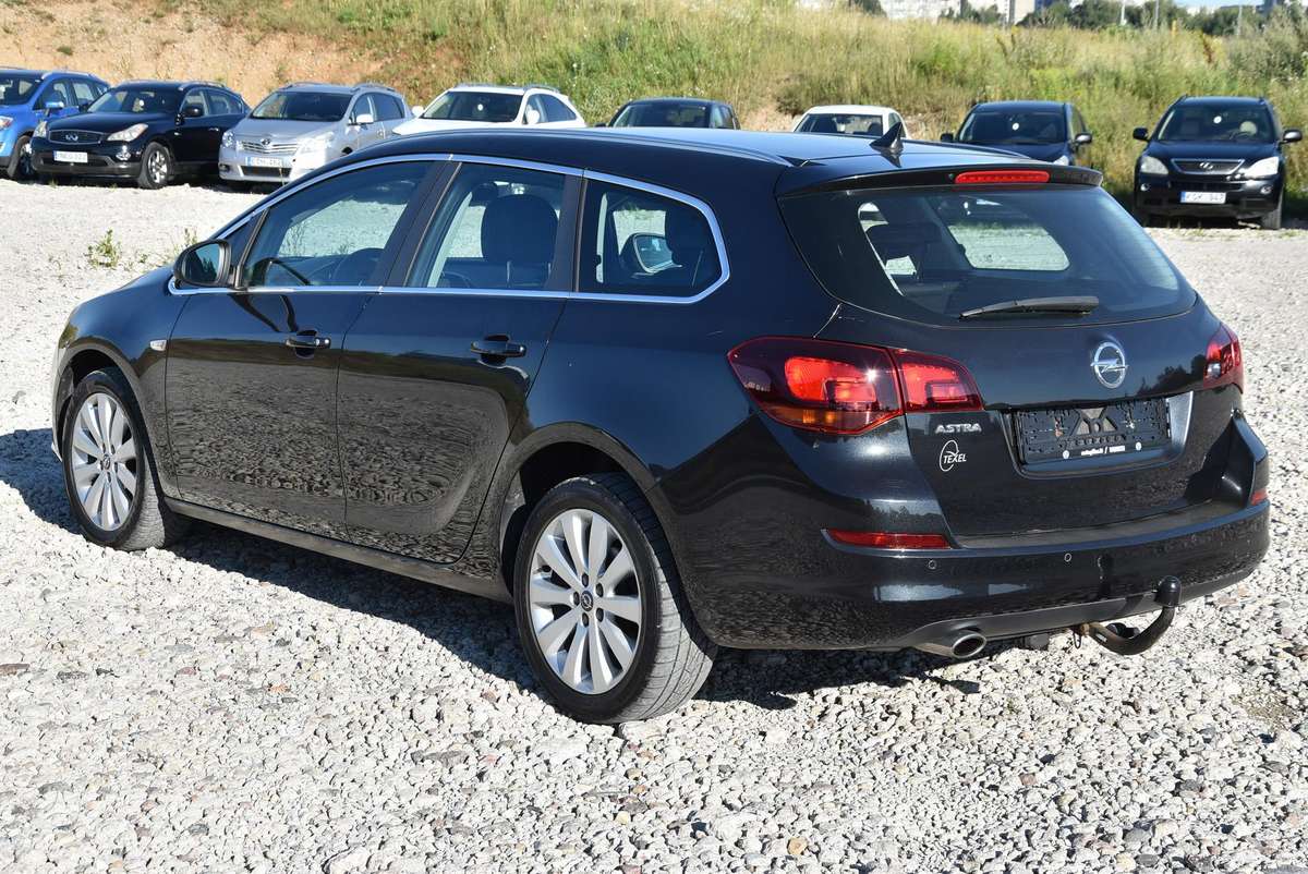 Opel Astra, 1.4 l., Универсал