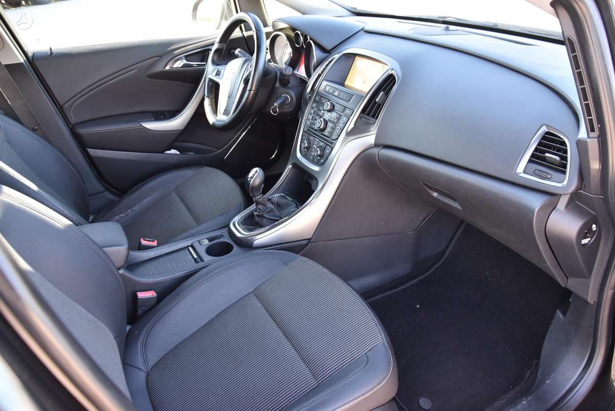 Opel Astra, 1.4 l., Универсал