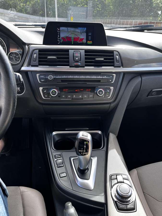 BMW 320, 2.0 l., Универсал