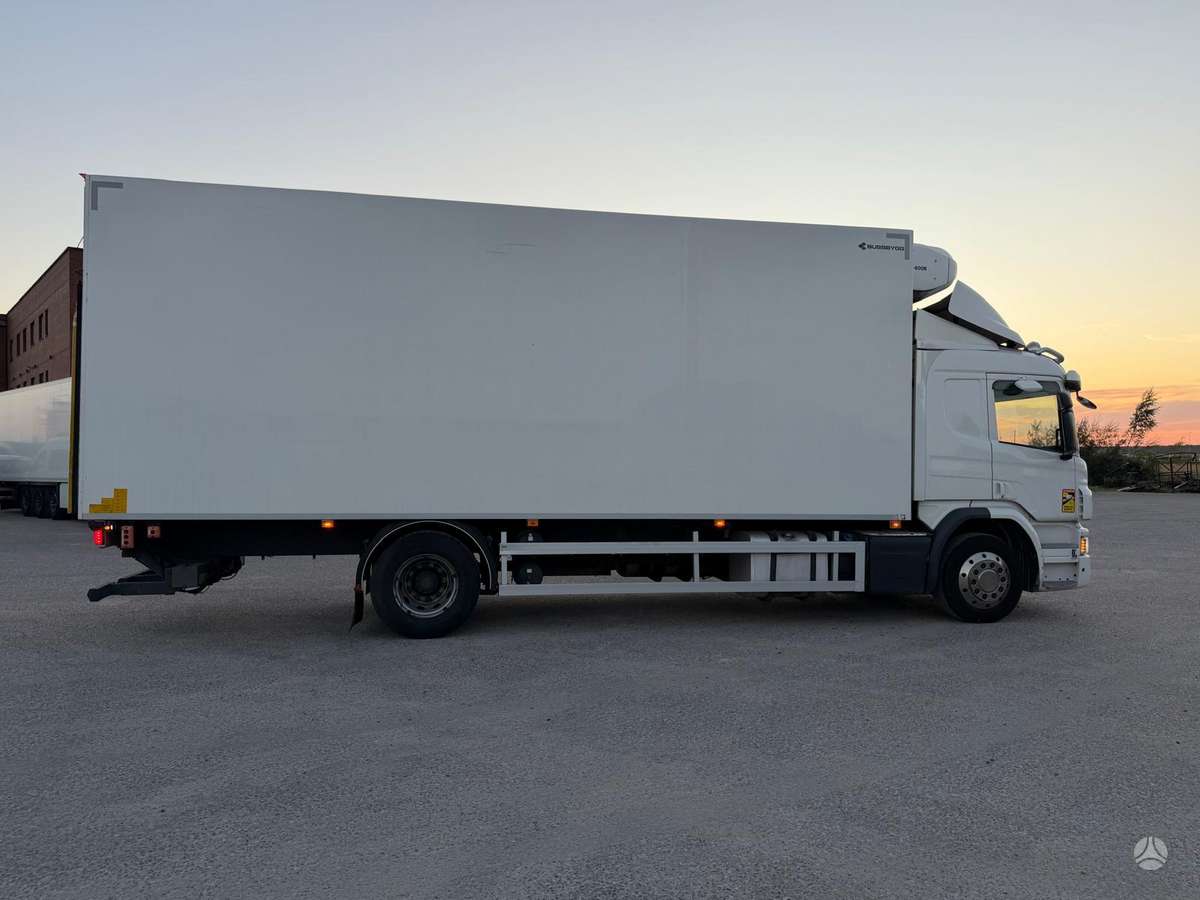 Scania P320, šaldytuvai
