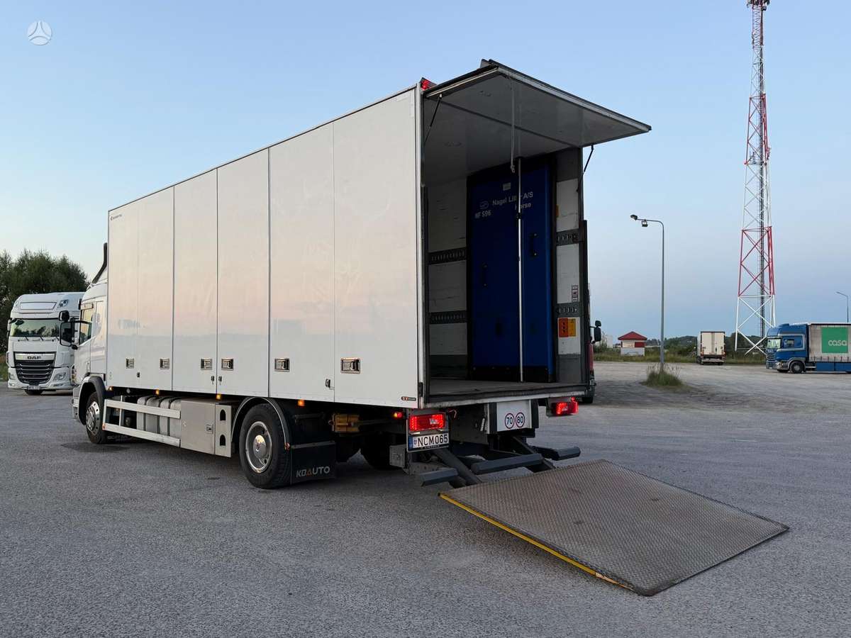 Scania P320, šaldytuvai