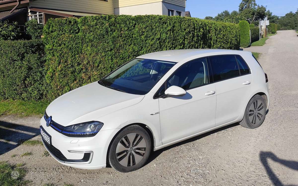 Volkswagen Golf, 24 kWh, hatchback