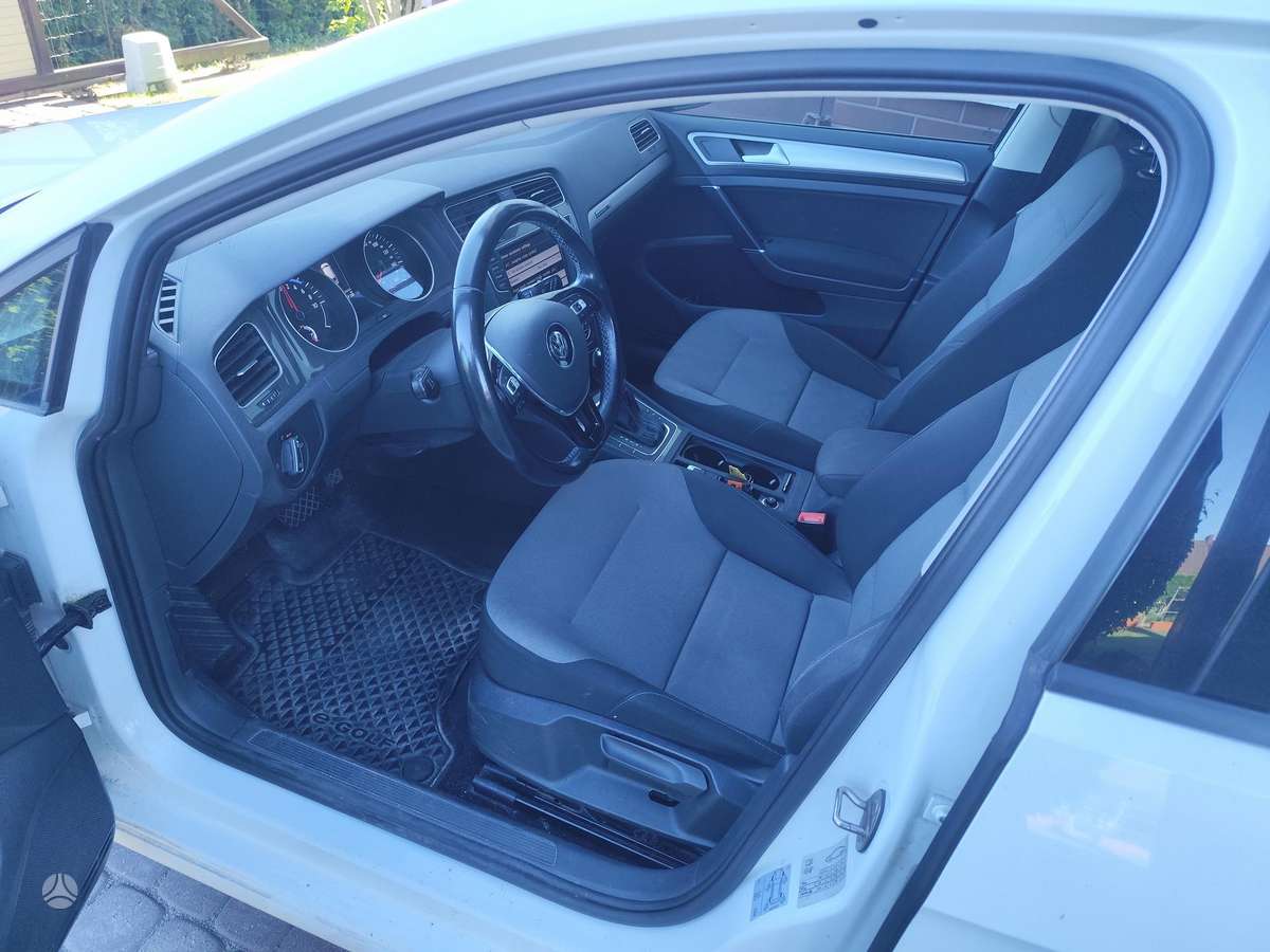 Volkswagen Golf, 24 kWh, hatchback