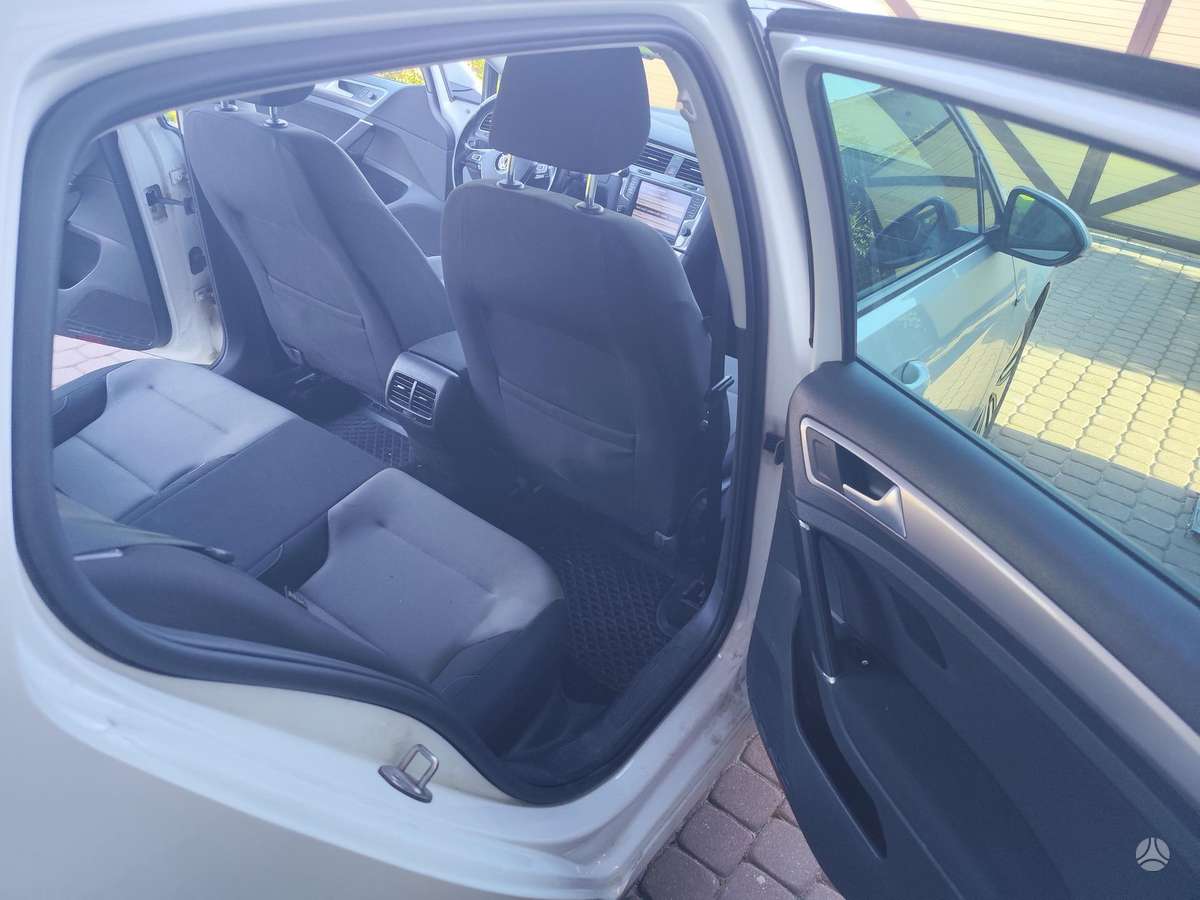 Volkswagen Golf, 24 kWh, hatchback