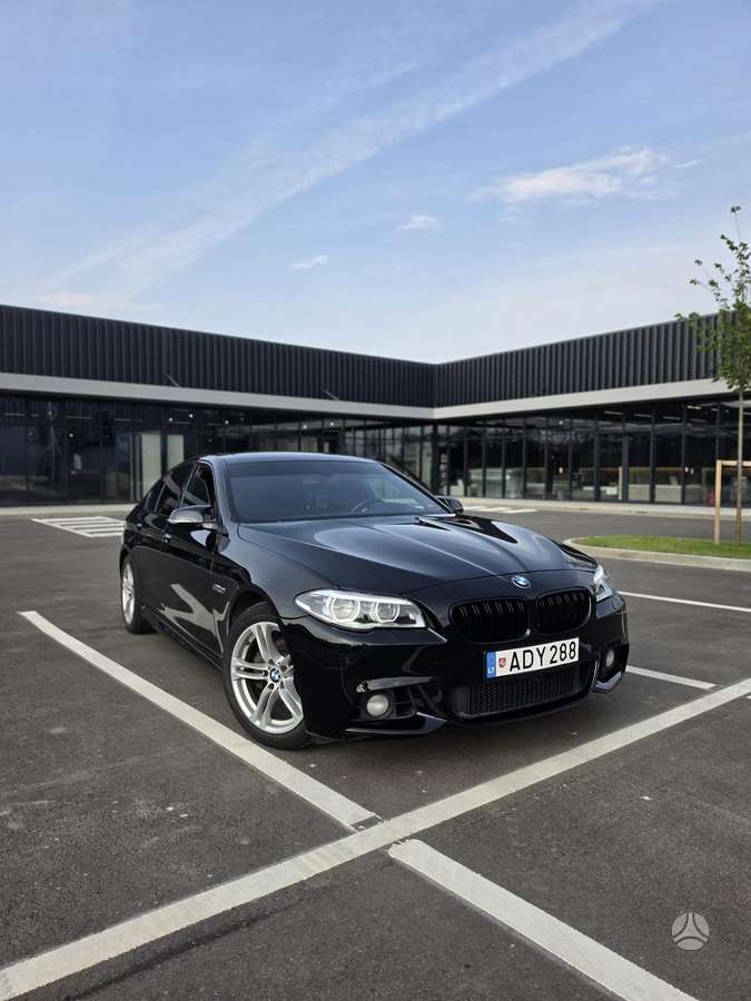 BMW 528, 2.0 l., Седан