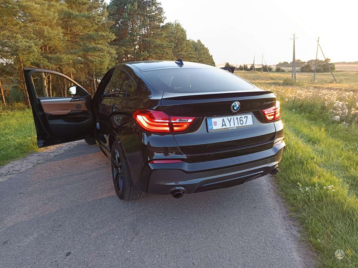 BMW X4, 3.0 l., off-road / crossover