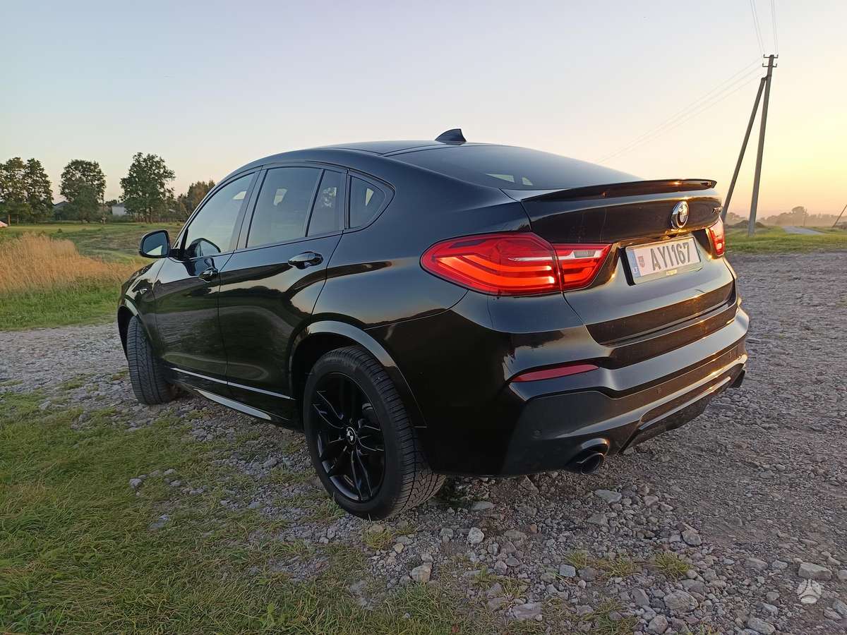 BMW X4, 3.0 l., off-road / crossover