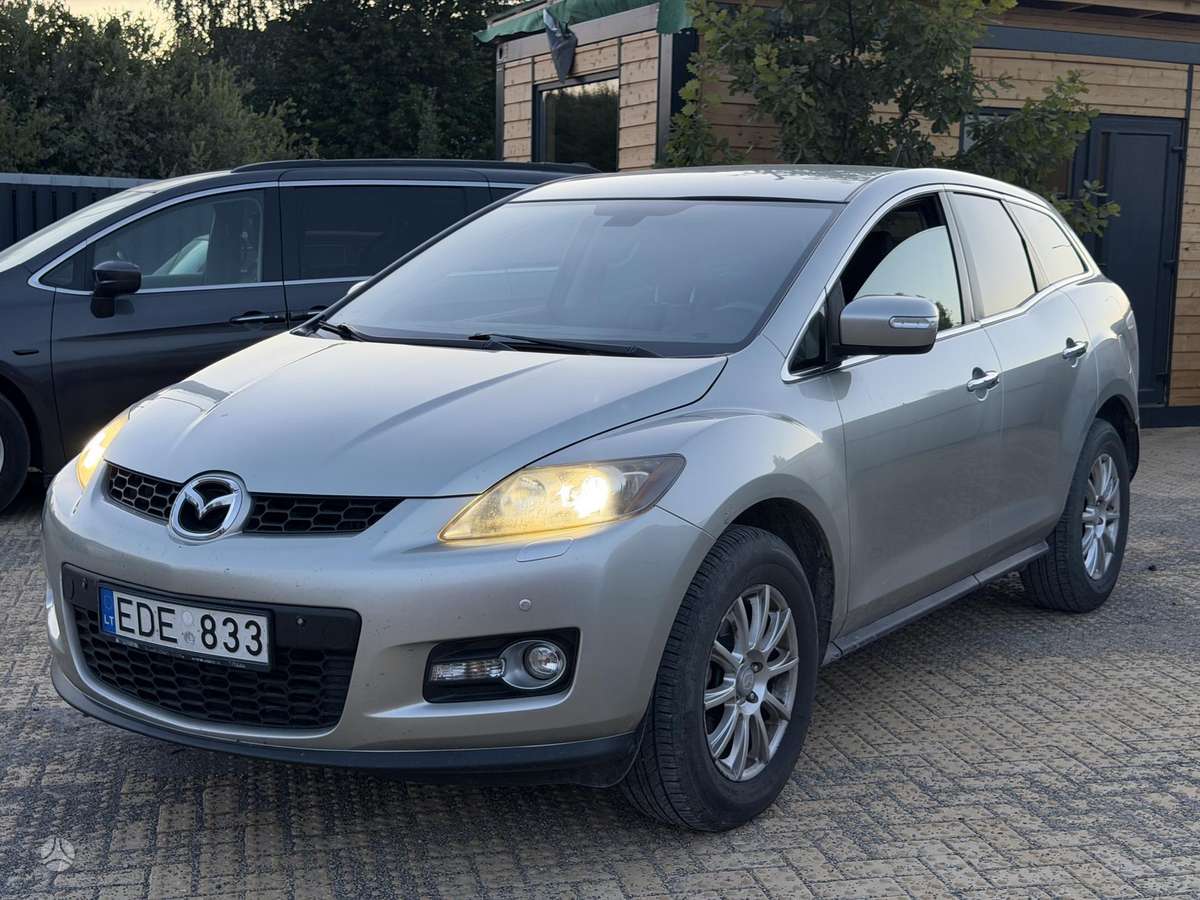 Mazda CX-7, 2.3 l., off-road / crossover