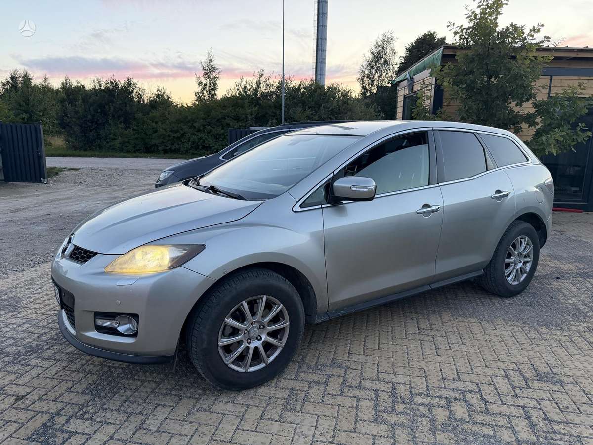 Mazda CX-7, 2.3 l., off-road / crossover