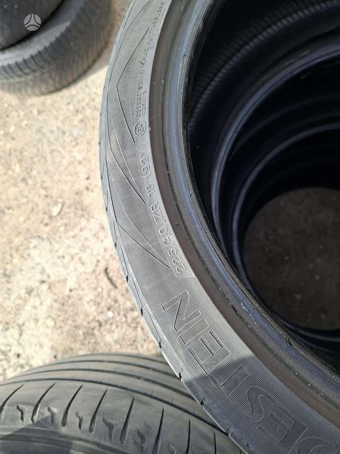 Vredestein, summer 225/40 R18