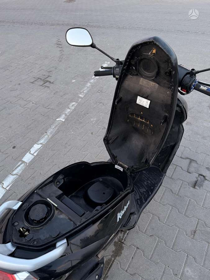 Peugeot Kisbee 49cc, scooters / mopeds