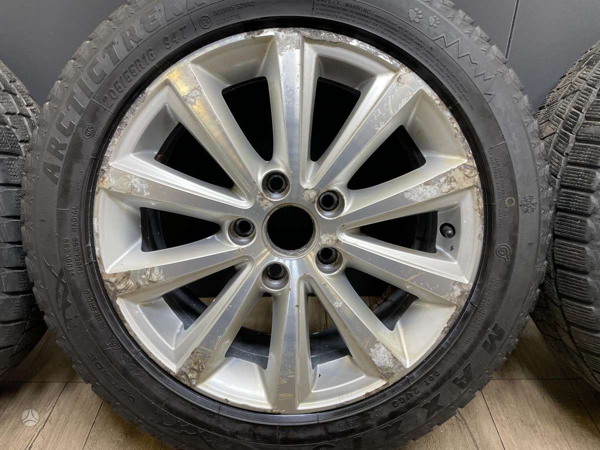 Volkswagen, light alloy, R16