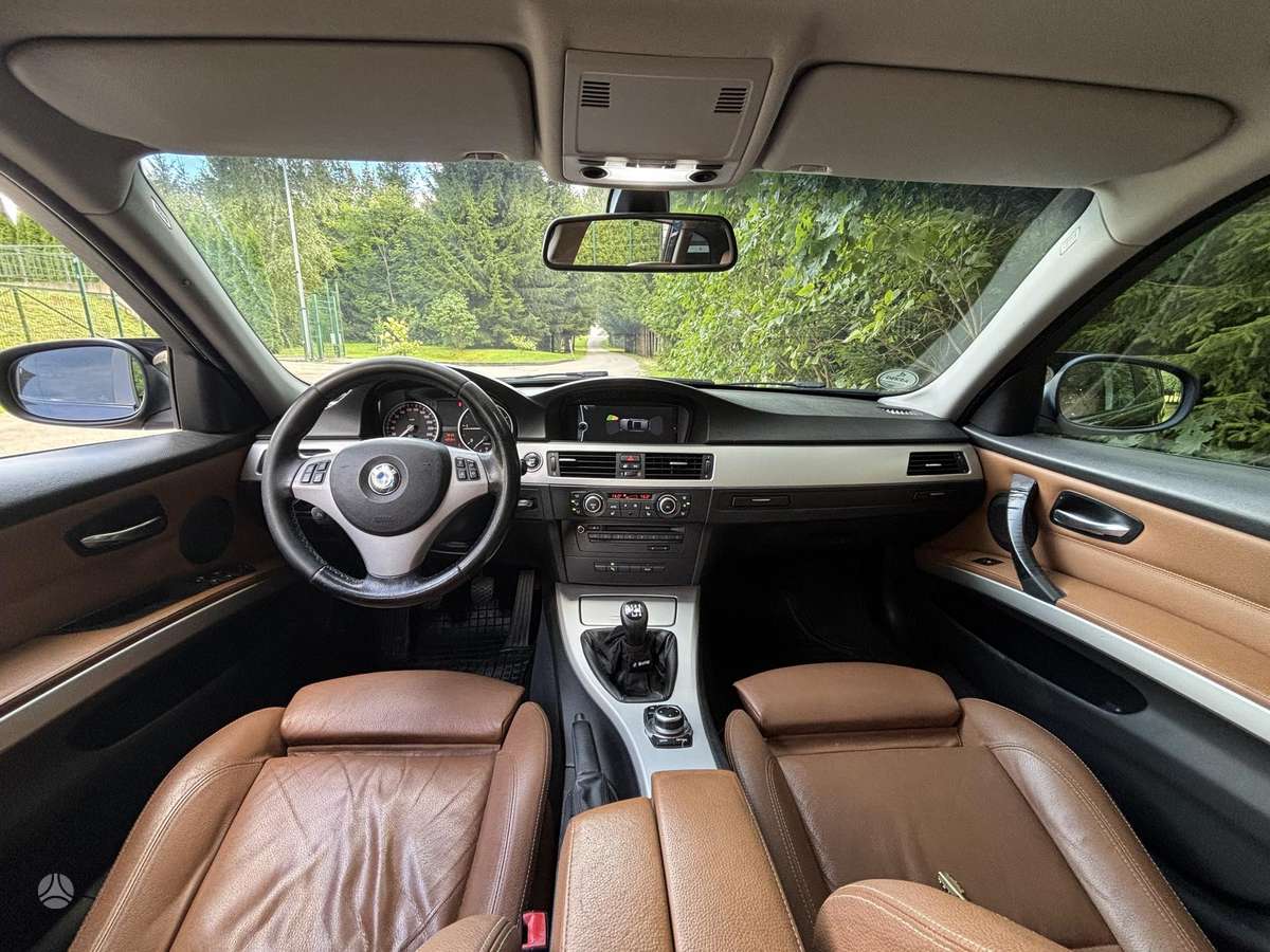 BMW 318, 2.0 l., Универсал