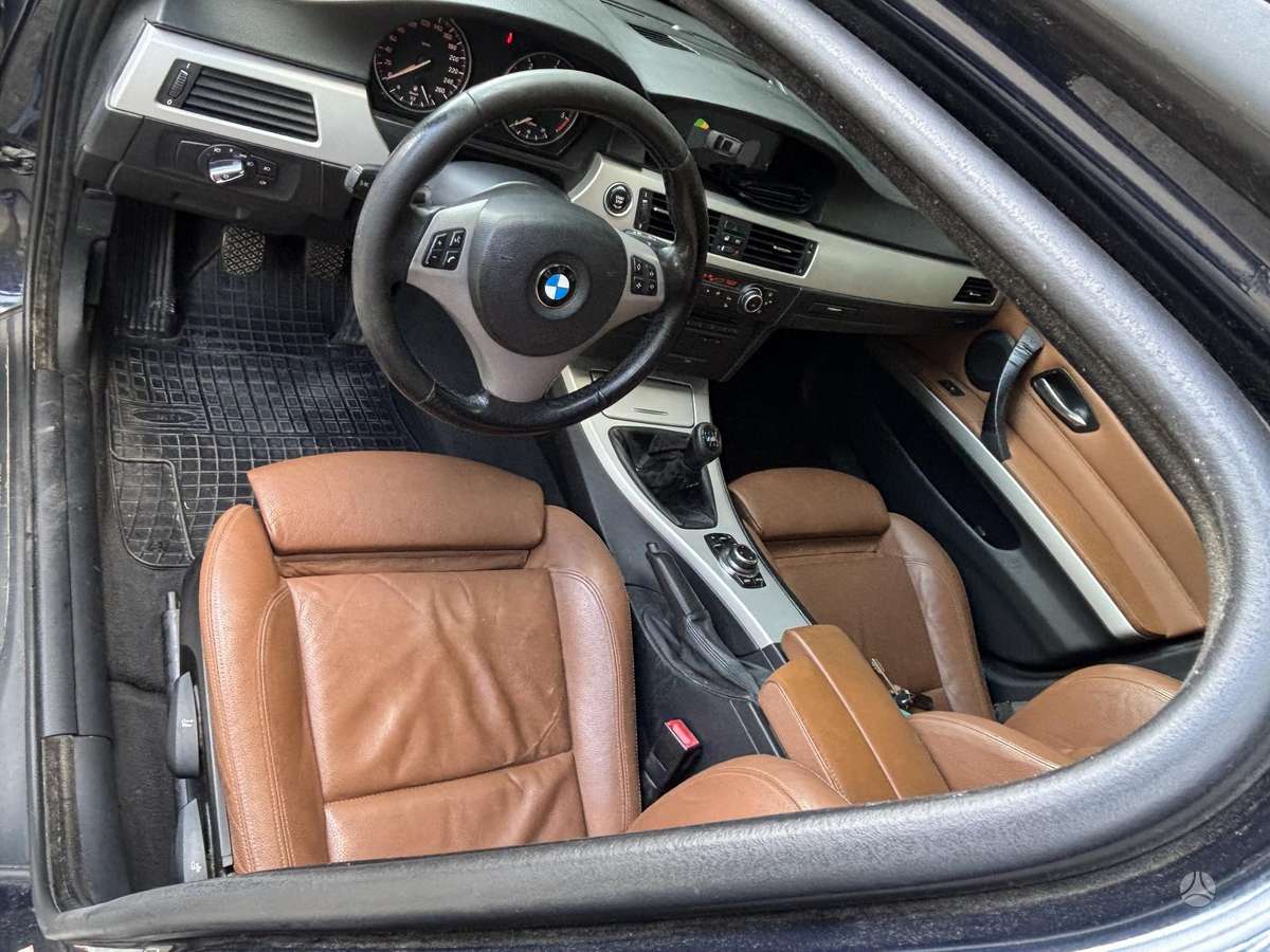 BMW 318, 2.0 l., Универсал