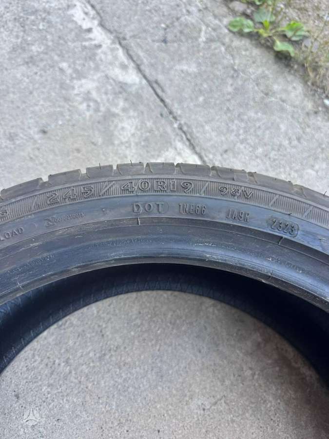 Goodyear Eagle Ls2, summer 245/40 R19