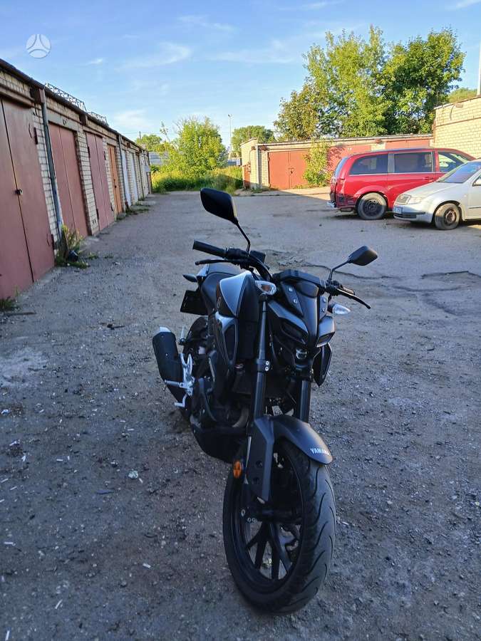 Yamaha MT 125 125cc, street / classic