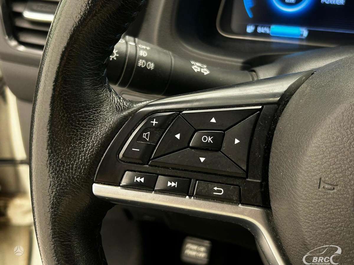 Nissan Leaf, 62 kWh, hatchback