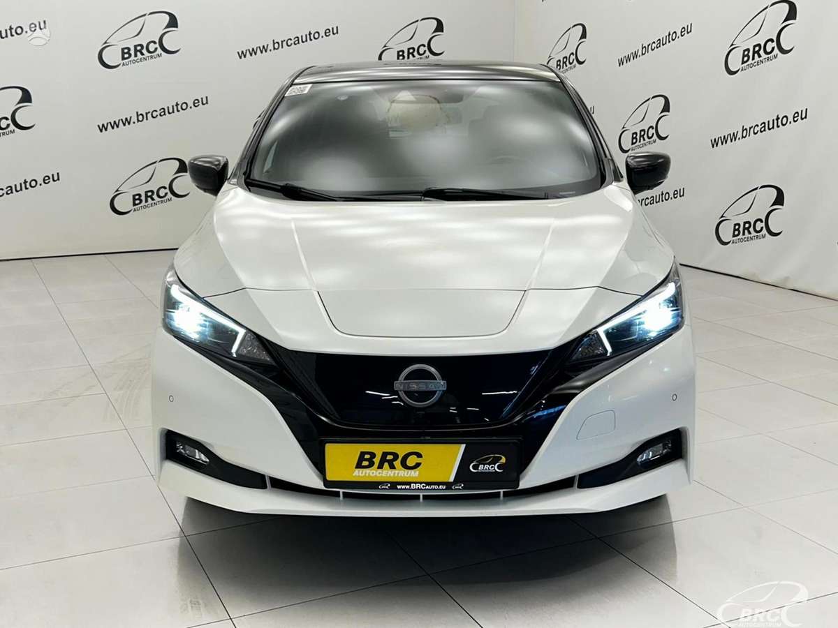 Nissan Leaf, 62 kWh, hatchback