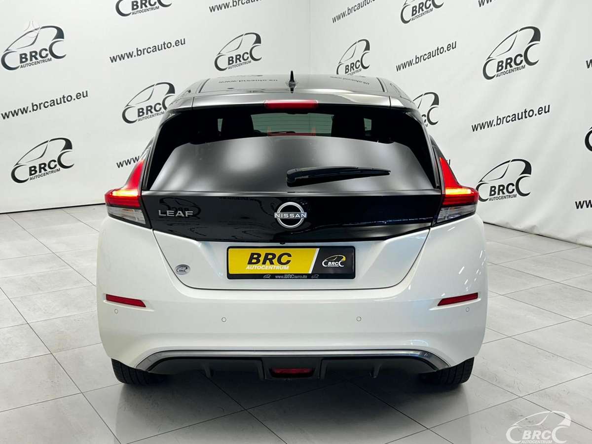 Nissan Leaf, 62 kWh, hatchback