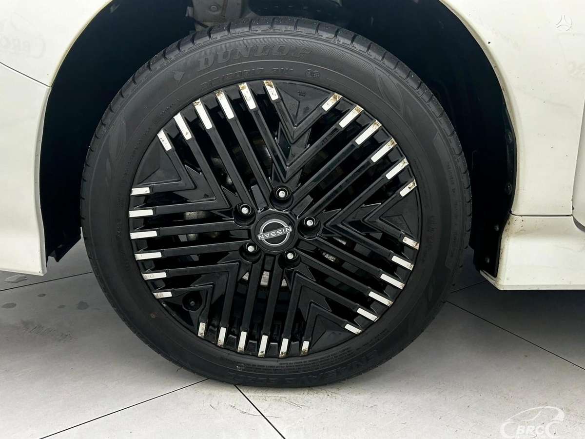 Nissan Leaf, 62 kWh, hatchback