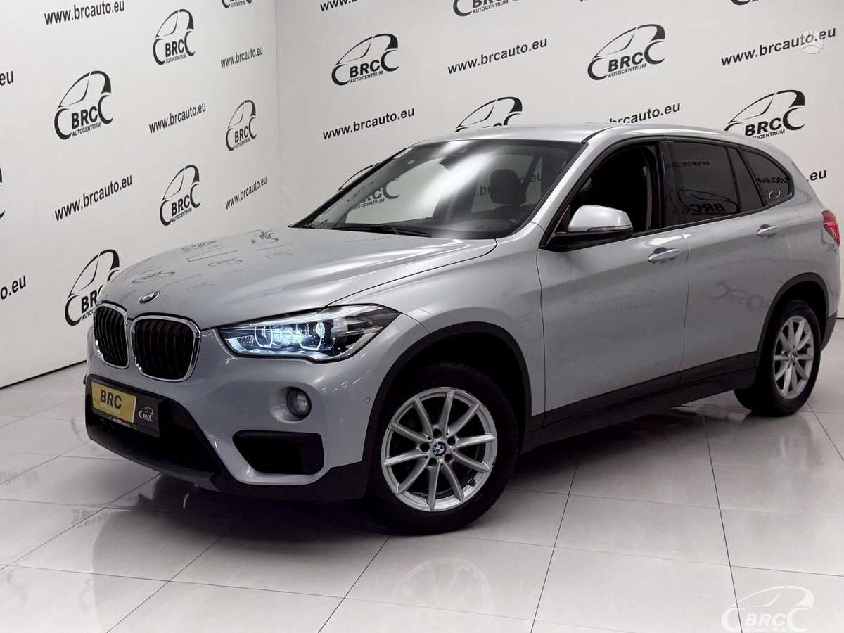 BMW X1, 2.0 l., off-road / crossover