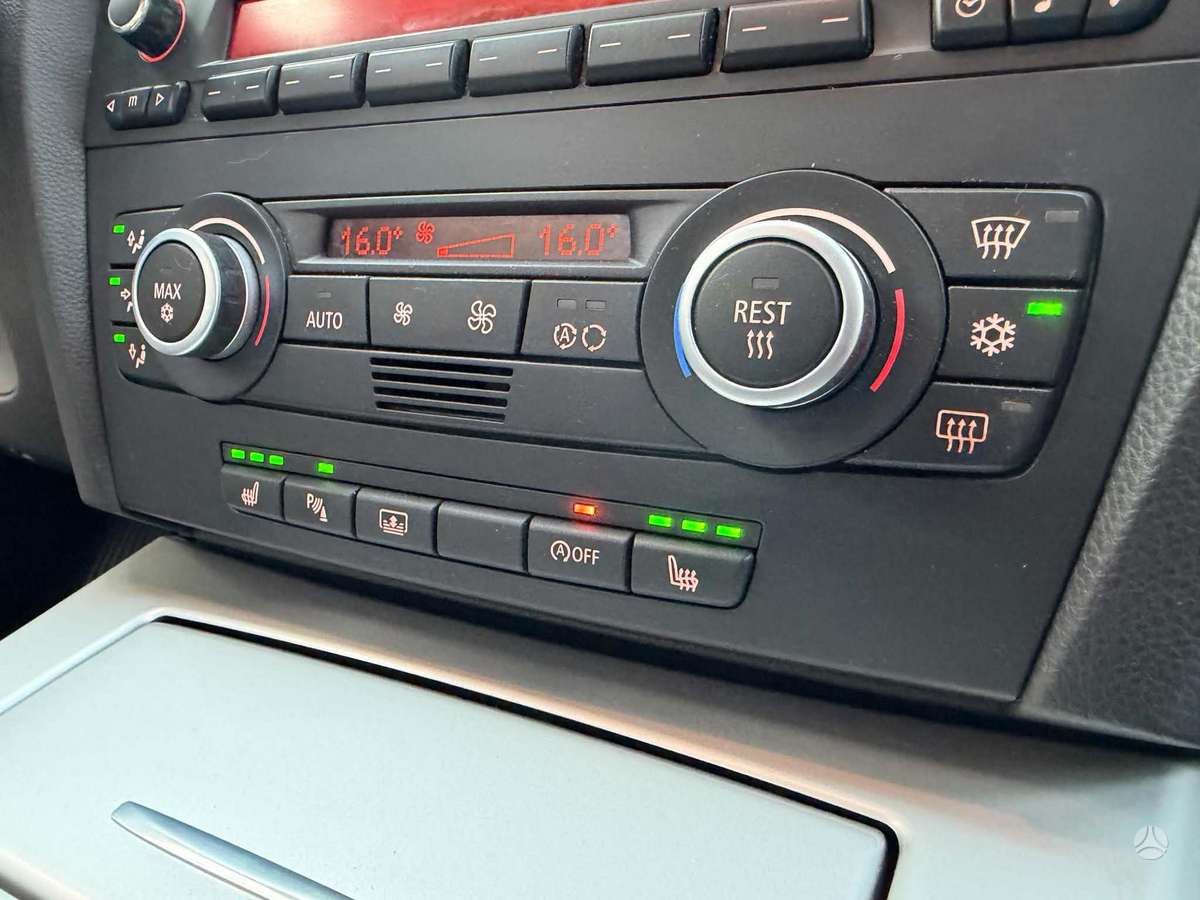 BMW 320, 2.0 l., Седан