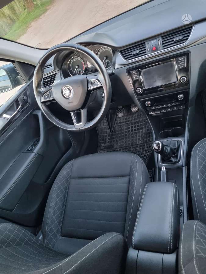 Skoda Rapid, 1.0 l., hatchback