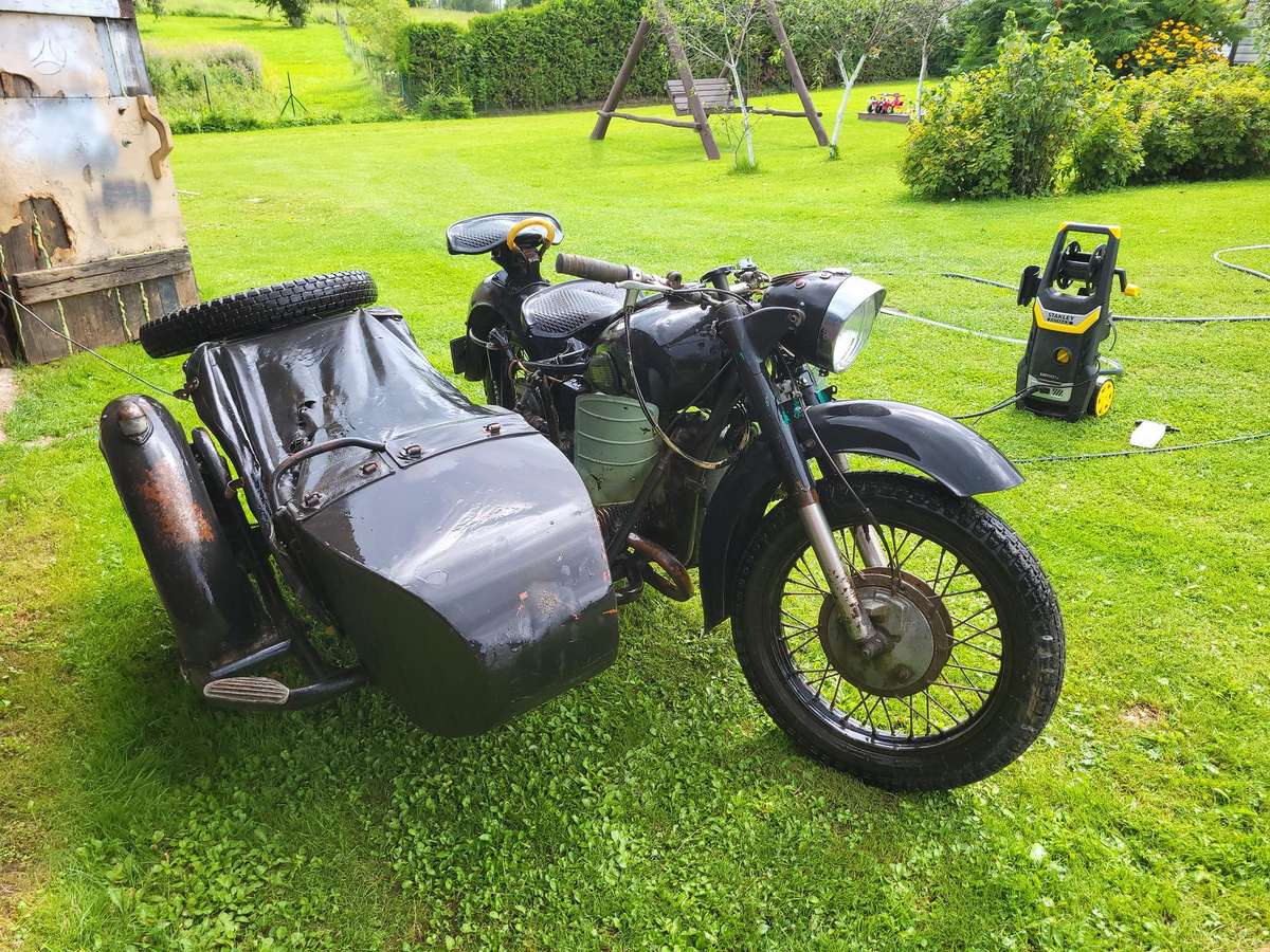 Dniepr MT-11 650cc, trikes