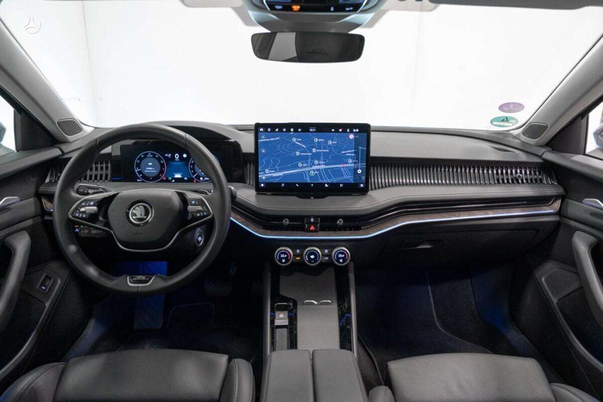 Skoda Superb, 2.0 l., Хэтчбек