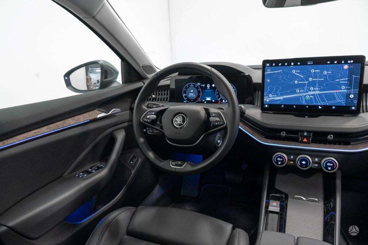 Skoda Superb, 2.0 l., Хэтчбек