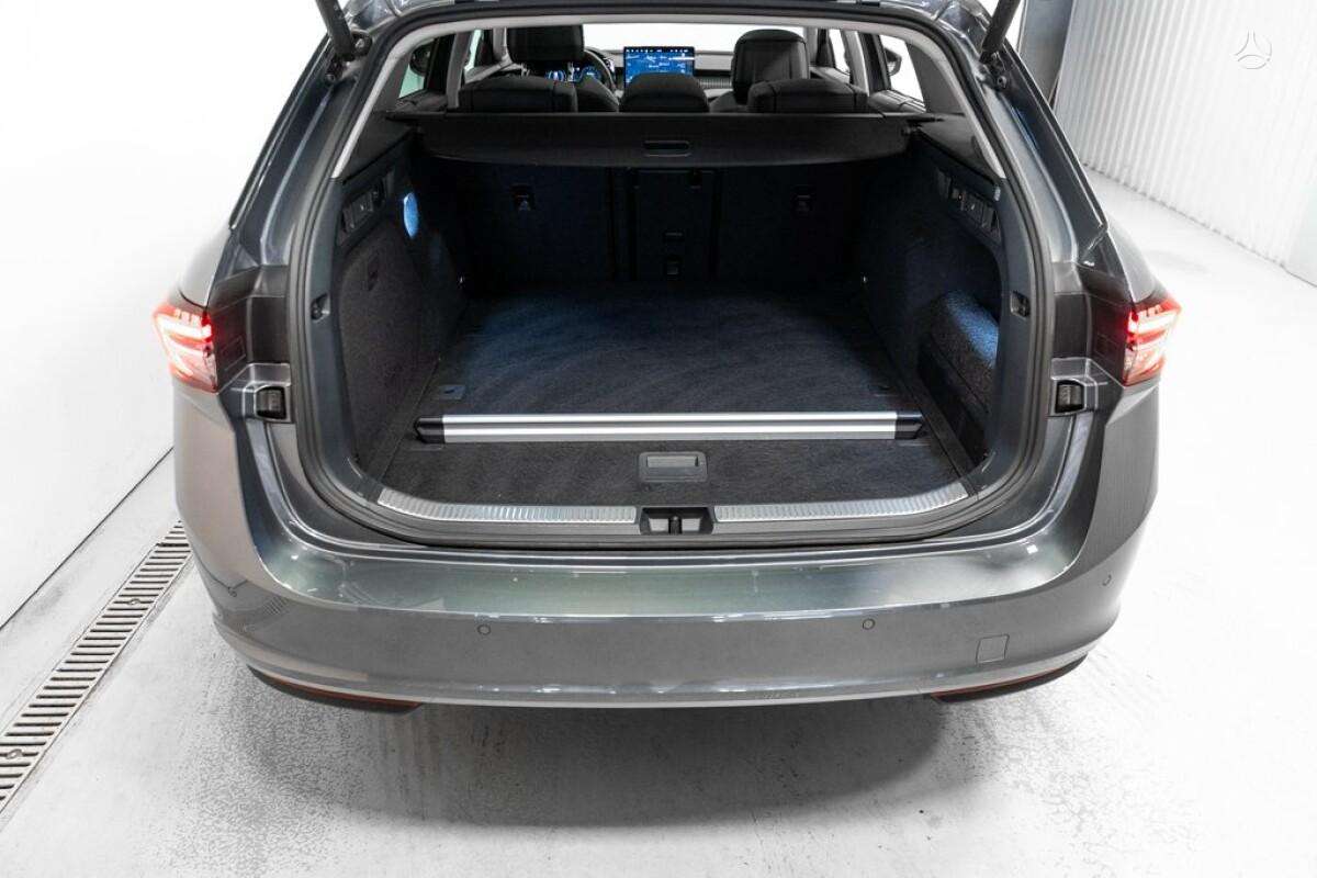 Skoda Superb, 2.0 l., Хэтчбек