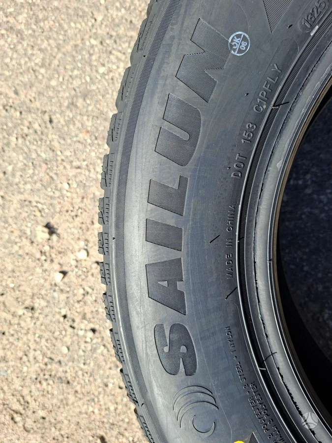 Sailun, žieminės 215/65 R16