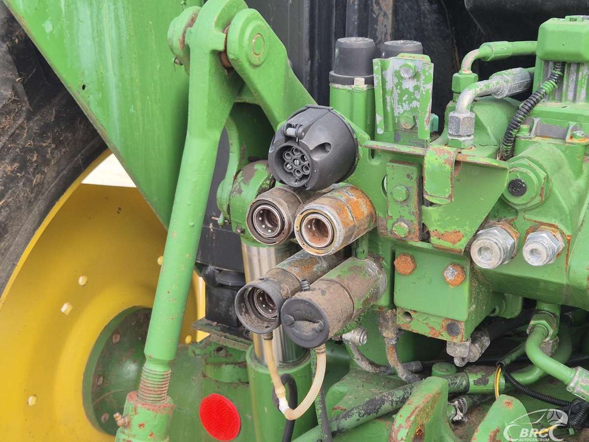 John Deere 6100, tractors