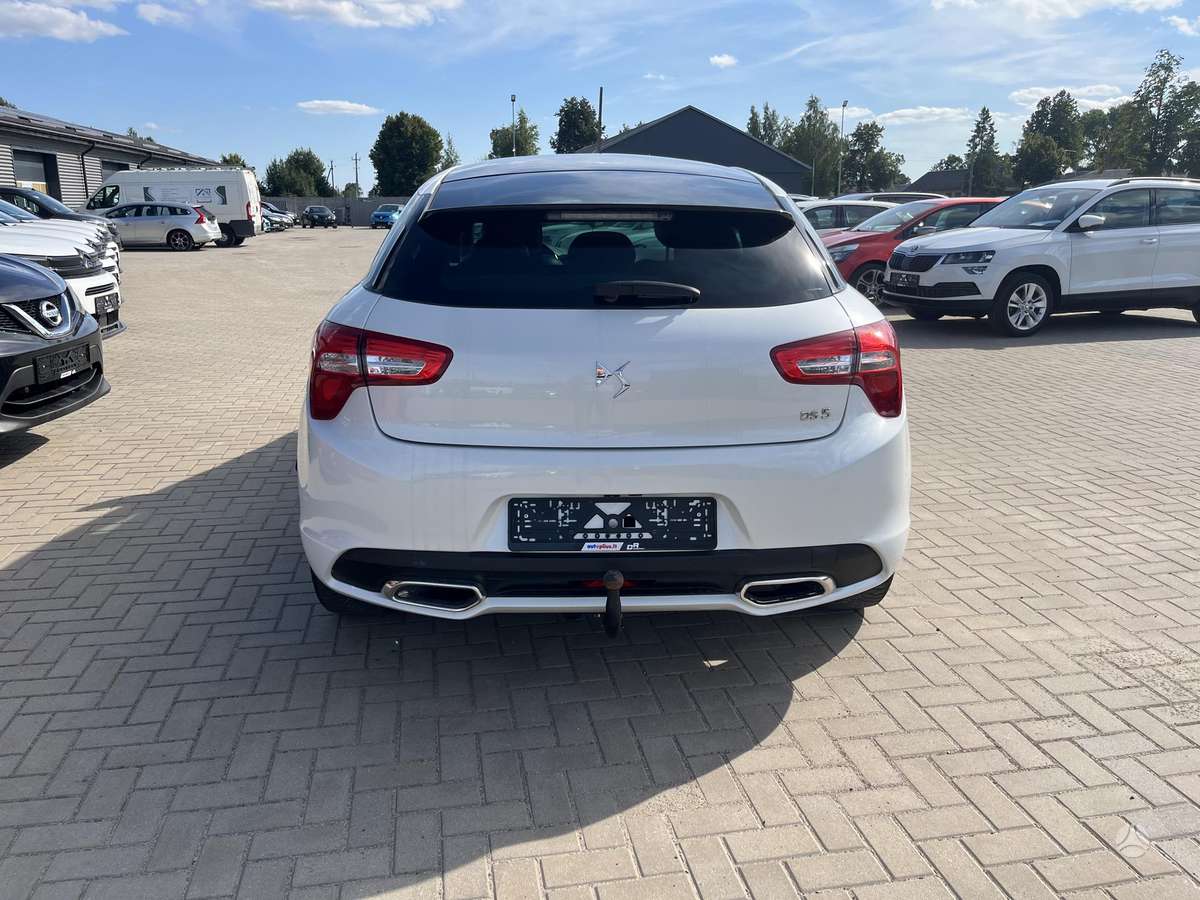 Citroen DS5, 2.0 l., Хэтчбек