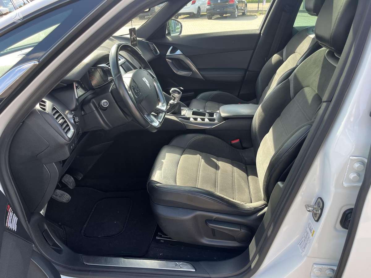 Citroen DS5, 2.0 l., hečbekas