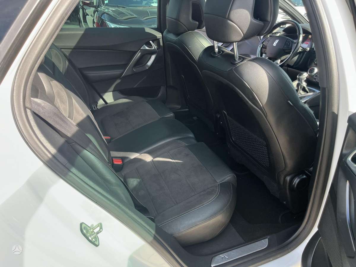 Citroen DS5, 2.0 l., hečbekas
