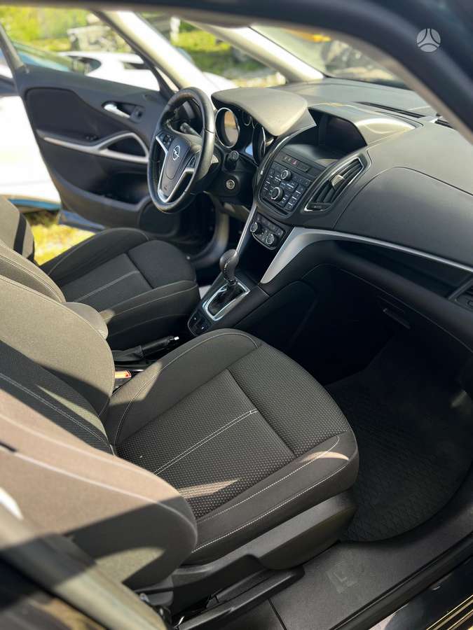 Opel Zafira, 2.0 l., Универсал