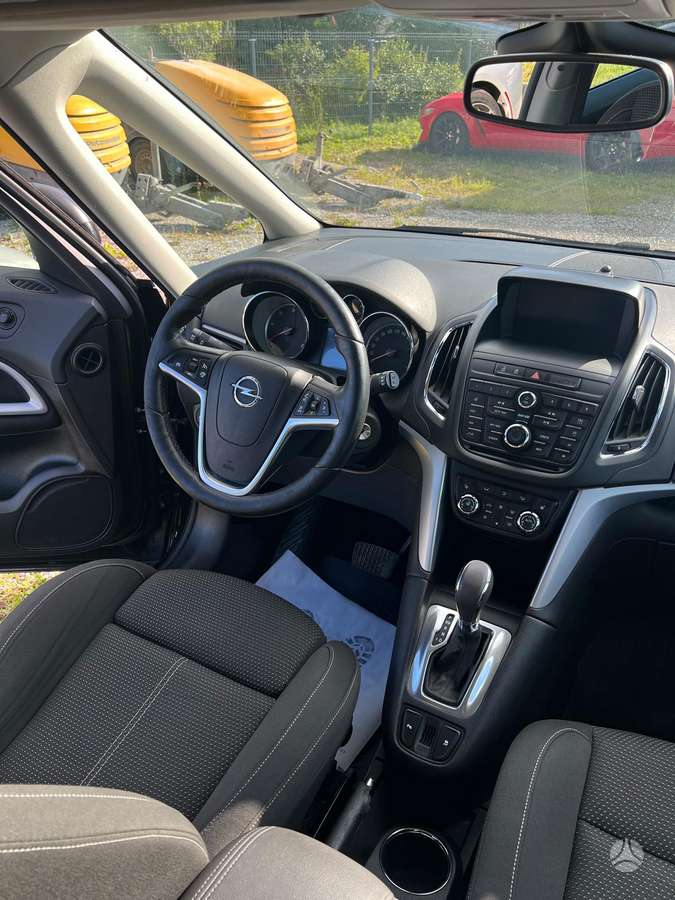 Opel Zafira, 2.0 l., Универсал